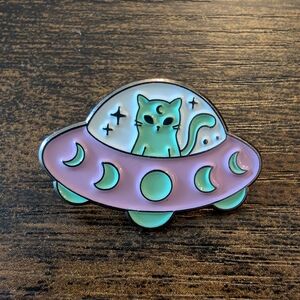 Spaceship Cat Enamel Pin